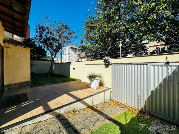 Imagem Casa com 6 Quartos para Alugar ou Temporada, 360 m² em Praia Do Morro - Guarapari Imagem Casa com 6 Quartos para Alugar ou Temporada, 360 m² em Praia Do Morro - Guarapari
