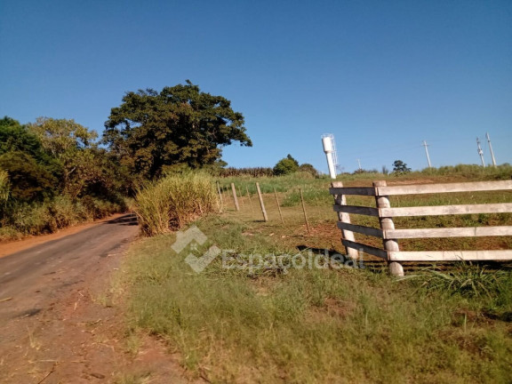 Imagem Terreno à Venda, 60.500 m² em Centro (alfredo Guedes) - Lençóis Paulista Imagem Terreno à Venda, 60.500 m² em Centro (alfredo Guedes) - Lençóis Paulista