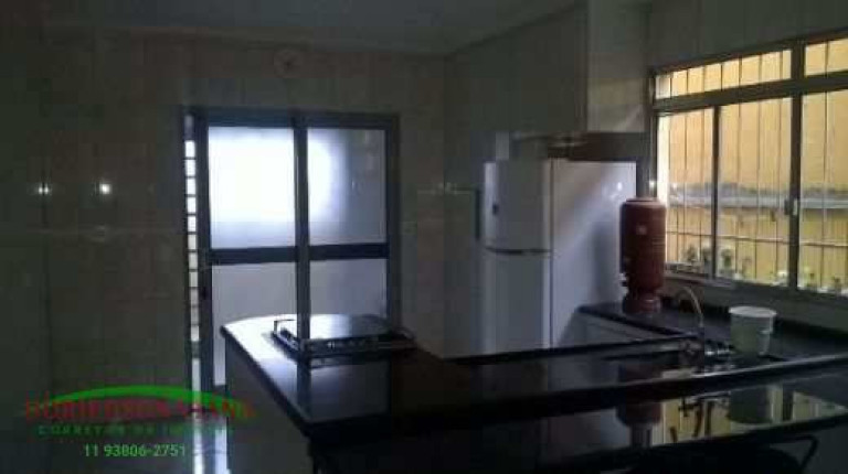 Imagem Sobrado com 3 Quartos à Venda, 200 m² em Picanço - Guarulhos