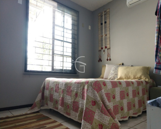 Imagem Casa com 3 Quartos à Venda,  em Bom Retiro - Joinville