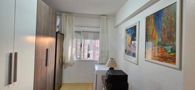 Imagem Apartamento com 3 Quartos à Venda, 65 m² em Vila Ipiranga - Porto Alegre Imagem Apartamento com 3 Quartos à Venda, 65 m² em Vila Ipiranga - Porto Alegre