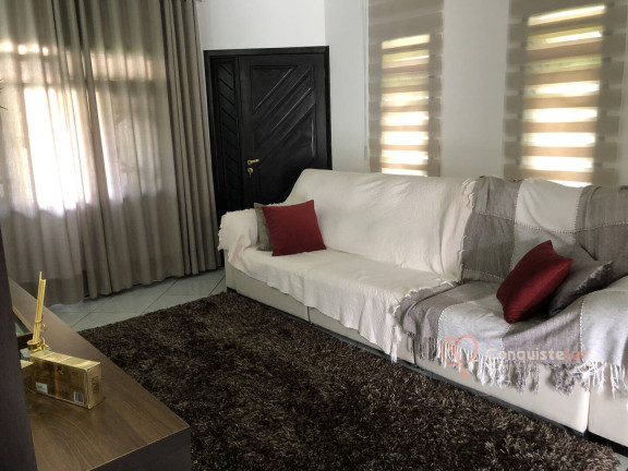 Imagem Casa com 3 Quartos à Venda, 241 m² em Barra Do Rio Cerro - Jaraguá Do Sul