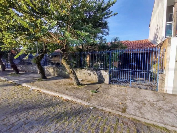 Imagem Casa com 4 Quartos à Venda, em Centro - Rio Das Ostras Imagem Casa com 4 Quartos à Venda, em Centro - Rio Das Ostras