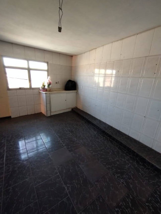 Imagem Casa com 1 Quarto para Alugar,  em Taboão - Diadema