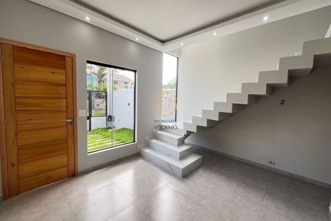 Imagem Sobrado com 3 Quartos à Venda, 195 m² em Volta Ao Mundo 1 - Itapoá