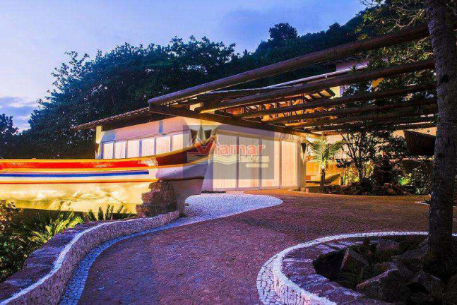 Imagem Casa com 5 Quartos para Temporada, 450 m² em Tombo - Guarujá Imagem Casa com 5 Quartos para Temporada, 450 m² em Tombo - Guarujá