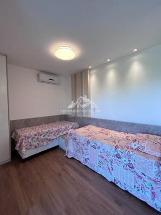 Imagem Casa com 4 Quartos à Venda, 300 m² em Colina De Laranjeiras - Serra