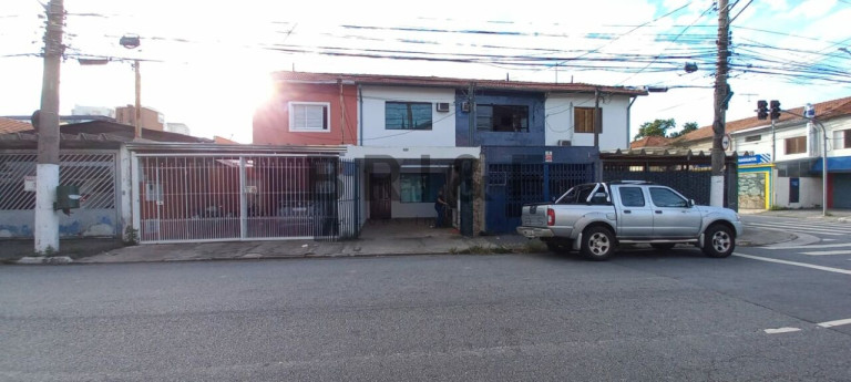 Casa com 2 Quartos à Venda, 130 m² em Brooklin - São Paulo