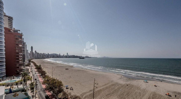 Imagem Apartamento com 3 Quartos à Venda,  em Centro - Balneário Camboriú