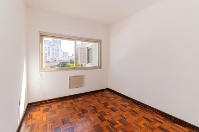 Imagem Imóvel com 2 Quartos à Venda, 69 m² em Rio Branco - Porto Alegre Imagem Imóvel com 2 Quartos à Venda, 69 m² em Rio Branco - Porto Alegre