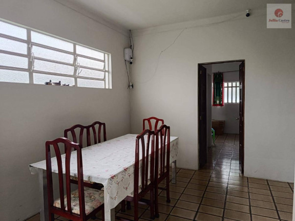 Imagem Casa com 4 Quartos à Venda, 200 m² Imagem Casa com 4 Quartos à Venda, 200 m²