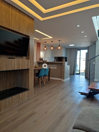 Imagem Casa com 3 Quartos à Venda, 130 m² Imagem Casa com 3 Quartos à Venda, 130 m²