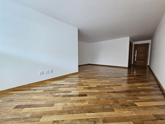 Imagem Apartamento com 3 Quartos à Venda, 154 m² em Agriões - Teresópolis