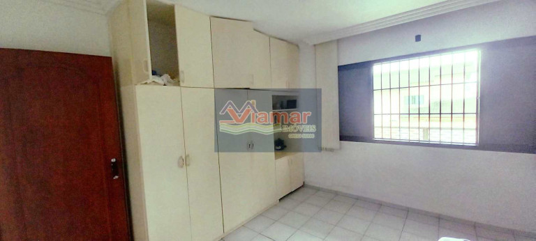 Imagem Casa com 4 Quartos para Temporada, 350 m² em Jardim Virgínia - Guarujá Imagem Casa com 4 Quartos para Temporada, 350 m² em Jardim Virgínia - Guarujá