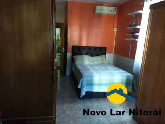 Imagem Casa com 4 Quartos à Venda, 300 m² em Santa Rosa - Niterói Imagem Casa com 4 Quartos à Venda, 300 m² em Santa Rosa - Niterói