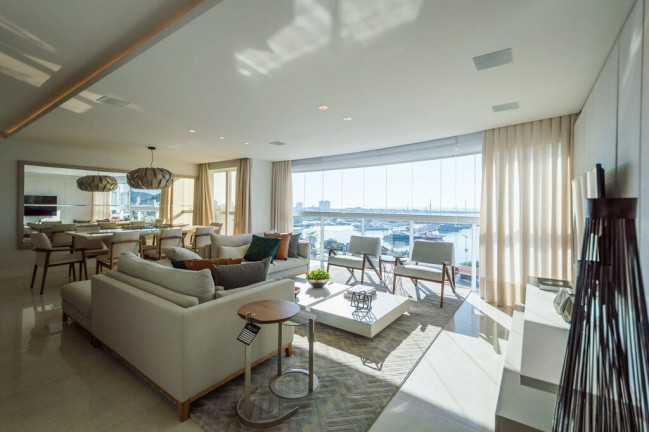Imagem Apartamento com 4 Quartos à Venda, 283 m² em Fazenda - Itajaí Imagem Apartamento com 4 Quartos à Venda, 283 m² em Fazenda - Itajaí