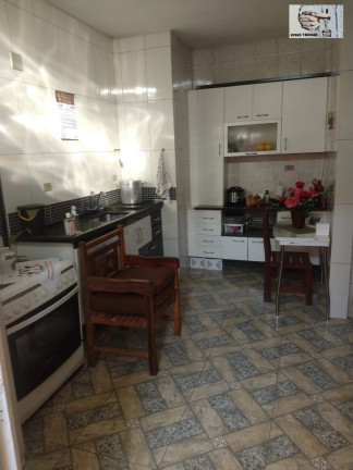 Imagem Casa com 3 Quartos à Venda, 132 m² em Vila Romero - São Paulo Imagem Casa com 3 Quartos à Venda, 132 m² em Vila Romero - São Paulo