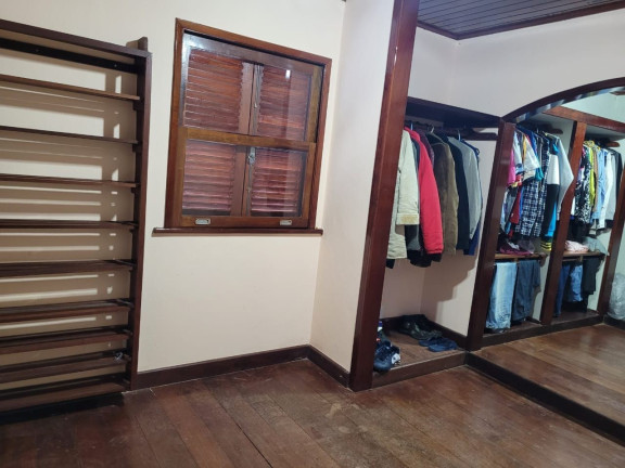 Imagem Casa com 4 Quartos à Venda, 1.600 m² em Albuquerque - Teresópolis