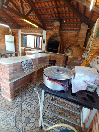Imagem Imóvel com 3 Quartos à Venda, 350 m² em Bom Retiro Da Esperança - Angatuba Imagem Imóvel com 3 Quartos à Venda, 350 m² em Bom Retiro Da Esperança - Angatuba
