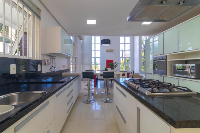 Imagem Casa com 3 Quartos à Venda, 389 m² em Boa Vista - Porto Alegre Imagem Casa com 3 Quartos à Venda, 389 m² em Boa Vista - Porto Alegre