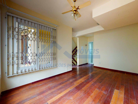 Imagem Sobrado com 4 Quartos à Venda, 222 m² em Boa Vista - Porto Alegre Imagem Sobrado com 4 Quartos à Venda, 222 m² em Boa Vista - Porto Alegre