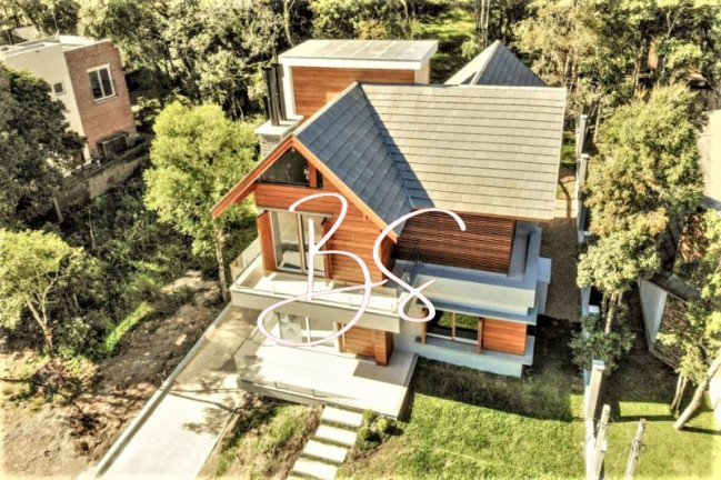 Imagem Casa com 3 Quartos à Venda, 418 m² em Centro - Gramado Imagem Casa com 3 Quartos à Venda, 418 m² em Centro - Gramado