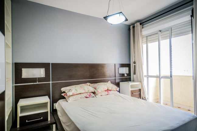 Imagem Apartamento com 3 Quartos à Venda, 85 m² em Vila Ipiranga - Porto Alegre Imagem Apartamento com 3 Quartos à Venda, 85 m² em Vila Ipiranga - Porto Alegre