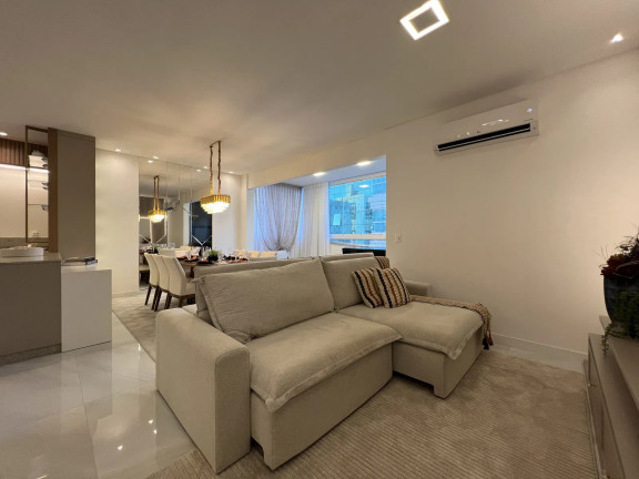 Imagem Apartamento com 3 Quartos à Venda, 125 m² em Meia Praia - Itapema Imagem Apartamento com 3 Quartos à Venda, 125 m² em Meia Praia - Itapema