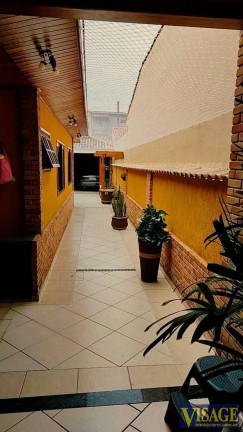 Imagem Casa com 3 Quartos à Venda, em Centro - Jacareí Imagem Casa com 3 Quartos à Venda, em Centro - Jacareí