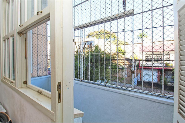 Imagem Imóvel com 2 Quartos à Venda, em Santana - Porto Alegre Imagem Imóvel com 2 Quartos à Venda, em Santana - Porto Alegre
