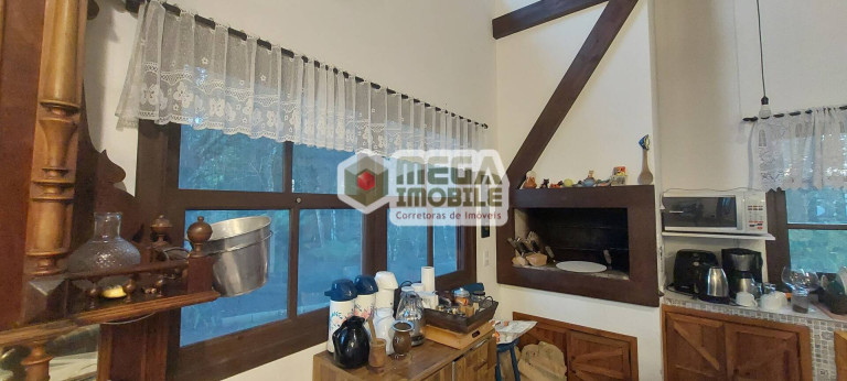 Imagem Casa com 5 Quartos à Venda, 170 m² em Centro - Rancho Queimado Imagem Casa com 5 Quartos à Venda, 170 m² em Centro - Rancho Queimado
