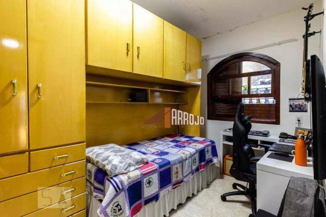 Sobrado com 3 Quartos à Venda, 230 m² em Penha De França - São Paulo