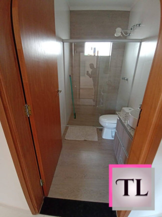 Imagem Casa com 3 Quartos à Venda, em Recanto Dos Lagos - Poços De Caldas Imagem Casa com 3 Quartos à Venda, em Recanto Dos Lagos - Poços De Caldas