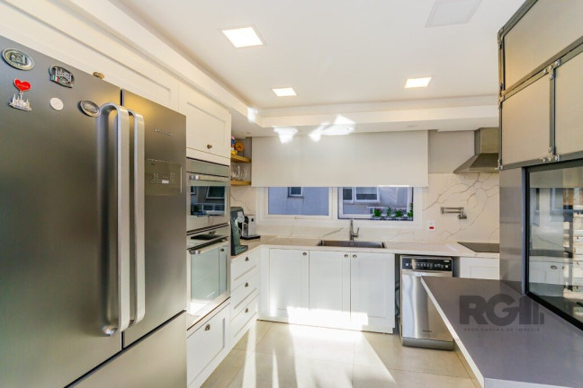 Imagem Apartamento com 4 Quartos à Venda, 158 m² em Menino Deus - Porto Alegre Imagem Apartamento com 4 Quartos à Venda, 158 m² em Menino Deus - Porto Alegre