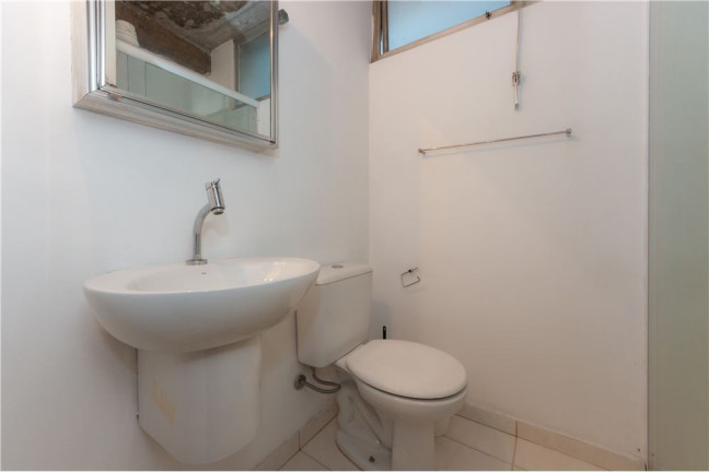 Imagem Imóvel com 3 Quartos à Venda, em Pinheiros - São Paulo Imagem Imóvel com 3 Quartos à Venda, em Pinheiros - São Paulo