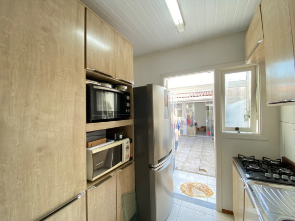 Imagem Casa com 2 Quartos à Venda, 51 m² em Hípica - Porto Alegre Imagem Casa com 2 Quartos à Venda, 51 m² em Hípica - Porto Alegre
