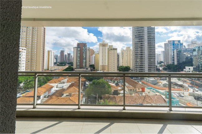 Apartamento com 3 Quartos à Venda,  em Vila Olímpia - São Paulo