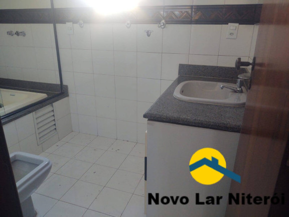 Imagem Casa com 3 Quartos à Venda, 250 m² em Centro - São Gonçalo Imagem Casa com 3 Quartos à Venda, 250 m² em Centro - São Gonçalo
