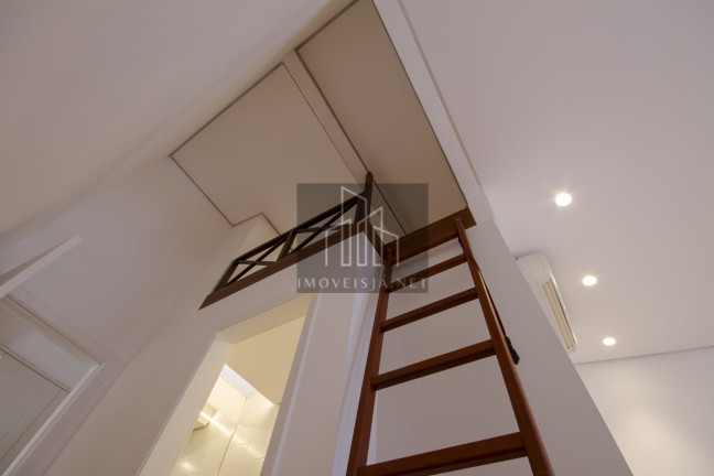 Imagem Casa com 4 Quartos à Venda, 547 m² em Alphaville Residencial Um - Barueri Imagem Casa com 4 Quartos à Venda, 547 m² em Alphaville Residencial Um - Barueri