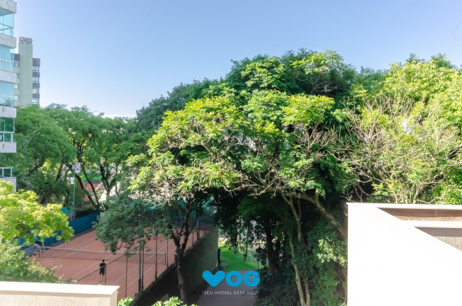 Imagem Imóvel com 3 Quartos à Venda, 205 m² em Três Figueiras - Porto Alegre