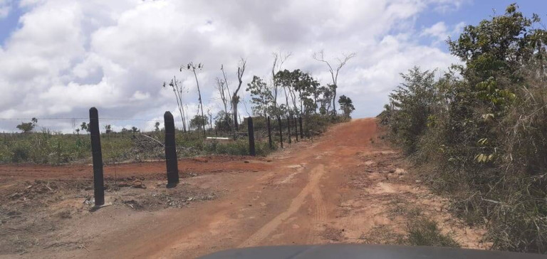 Imagem Terreno à Venda, 300 m² em Arembepe - Camaçari