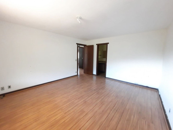 Imagem Casa com 4 Quartos à Venda, 229 m² em Parque Do Ingá - Teresópolis Imagem Casa com 4 Quartos à Venda, 229 m² em Parque Do Ingá - Teresópolis