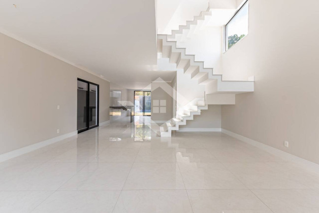 Imagem Casa com 4 Quartos à Venda, 280 m² em Barra Da Tijuca - Rio De Janeiro Imagem Casa com 4 Quartos à Venda, 280 m² em Barra Da Tijuca - Rio De Janeiro