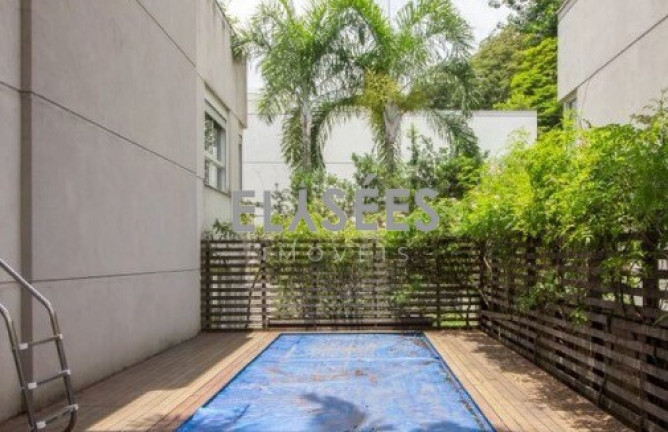 Imagem Sobrado com 3 Quartos à Venda, 750 m² em Cidade Jardim - São Paulo Imagem Sobrado com 3 Quartos à Venda, 750 m² em Cidade Jardim - São Paulo