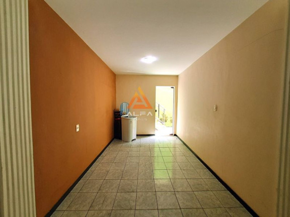 Imagem Casa com 4 Quartos à Venda, 380 m² Imagem Casa com 4 Quartos à Venda, 380 m²