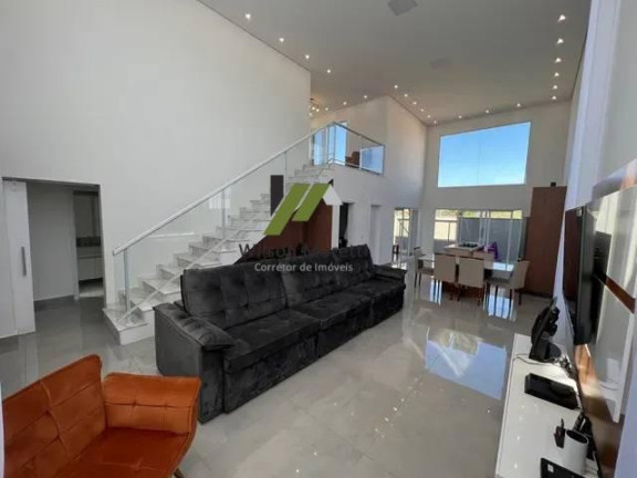 Imagem Casa de Condomínio com 3 Quartos à Venda, 210 m²