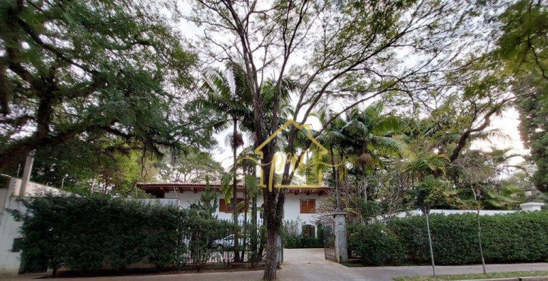 Casa com 4 Quartos para Alugar, 745 m² em Jardim América - São Paulo