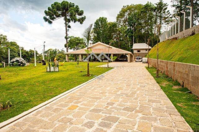 Imagem Casa com 4 Quartos à Venda, 800 m² em Vila Floresta - Campos Do Jordão Imagem Casa com 4 Quartos à Venda, 800 m² em Vila Floresta - Campos Do Jordão
