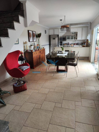 Casa com 3 Quartos à Venda, 220 m² em Jardim Bonfiglioli - São Paulo