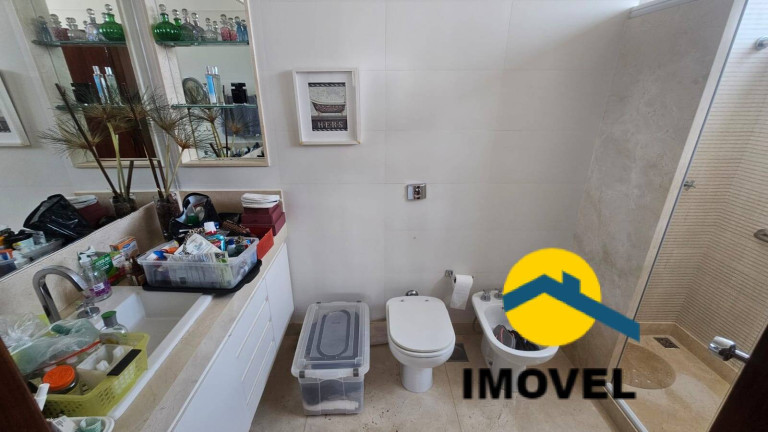 Imagem Apartamento com 4 Quartos à Venda, 250 m² em Icaraí - Niterói